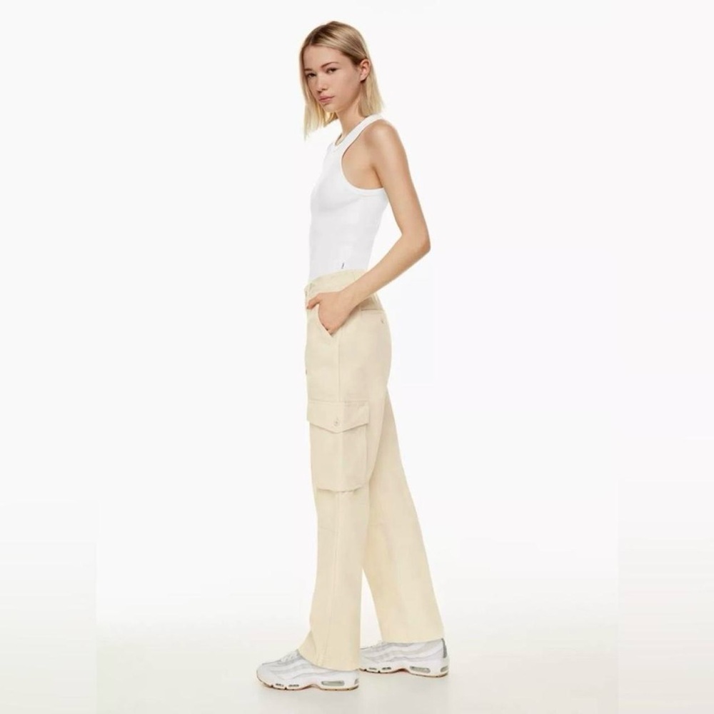 tna aritzia cargo pants size 00